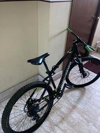 Mountain Bike Rockrider ST 530 - Taglia M - 27,5"