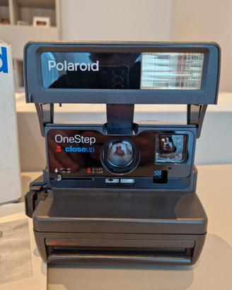 Polaroid 636 Close Up