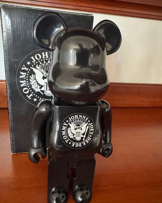 Bearbrick Ramones 400%
