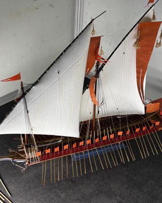 NAVE LA REALE DA COLLEZIONE