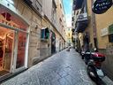 negozio-a-napoli