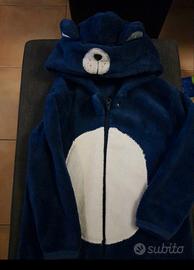 Pigiamone pile blu con cappuccio da orso