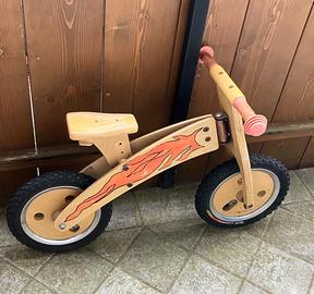Bicicletta bimbo senza pedali