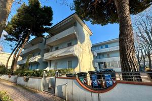 2 LOCALI A CESENATICO