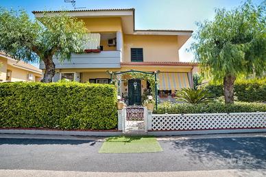 villa in residence 