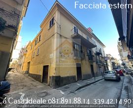 S.Antimo Intero Stabile di 4 App.ti zona centrale
