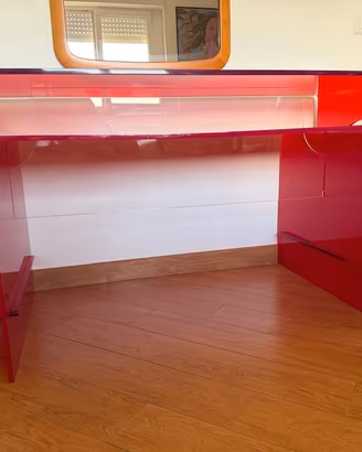 Scrivania in plexiglass anni '70 