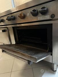 Cucina industriale piu cappa