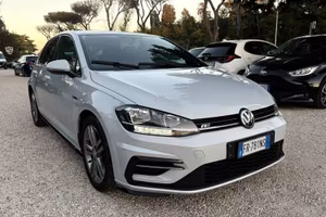 Volkswagen Golf 1.4 TSI R-Line Executive BlueMotio