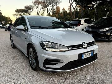 Volkswagen Golf 1.4 TSI R-Line Executive BlueMotio