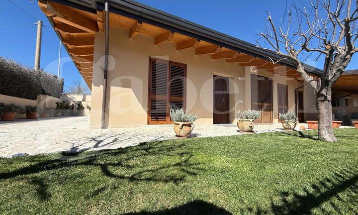 Villa bifamiliare L'Aquila [cc5VRG]