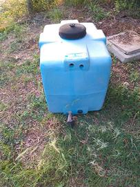 serbaoio da 500l con rubinetto