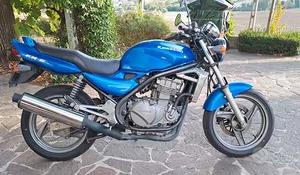 Ricambi kawasaki ER 5