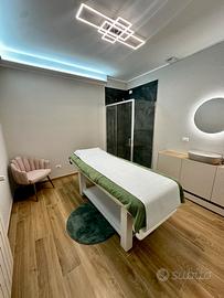 Cabina disponibile per collaborazioni