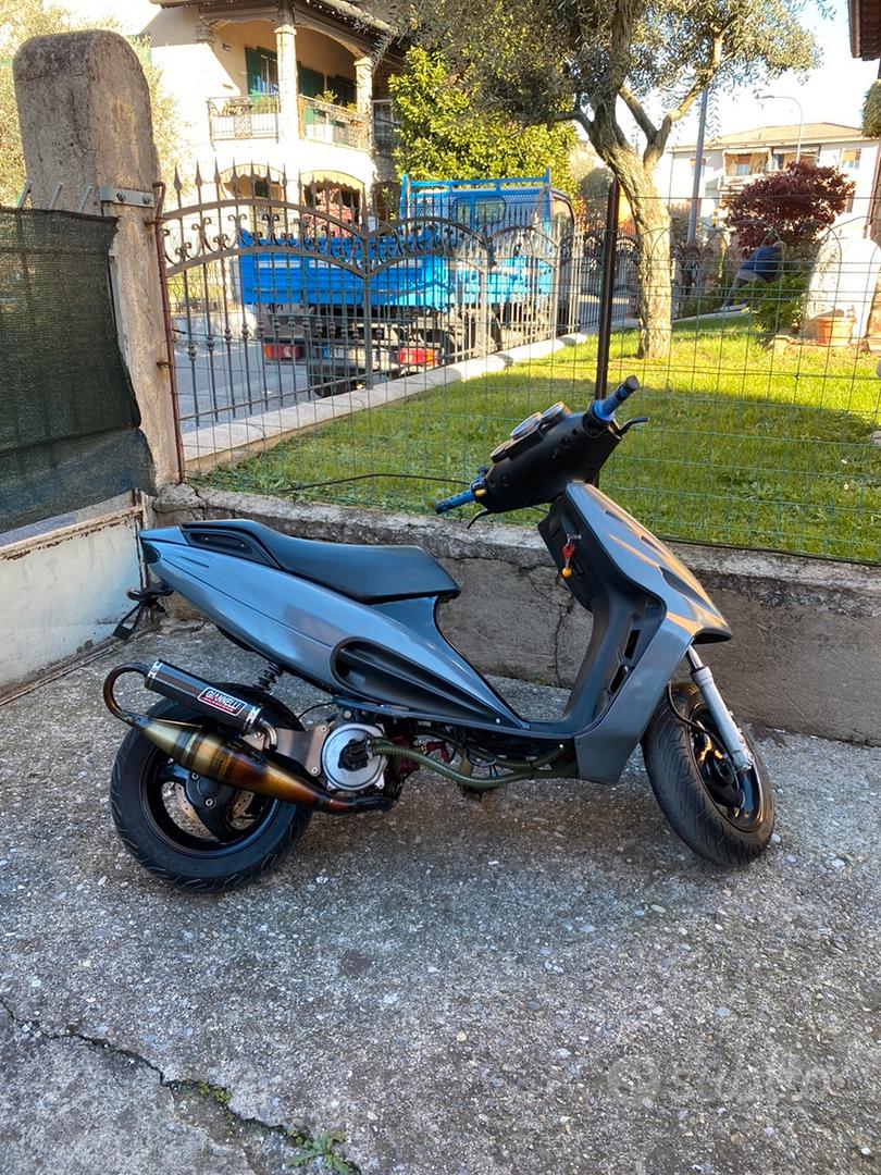 Malaguti Phantom F12-R 50 - Moto e Scooter In vendita a Brescia