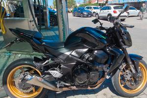 KAWASAKI Z750 del 2009