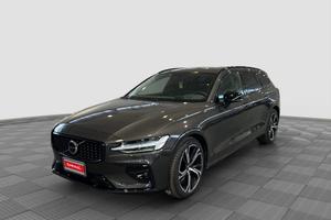 VOLVO V60 V60 B4 (d) automatico Plus Dark