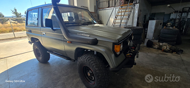 Toyota lj70 2.4 LX