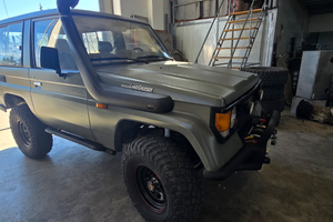 Toyota lj70 2.4 LX