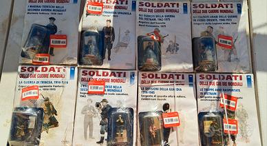 Lotto 8 soldatini "delle due guerre mondiali "