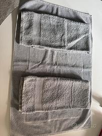 Set tappetino e 2 asciugamani mani grandi Frette