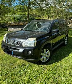 Nissan x trail 2.0 dci Le 173Cv - SUV