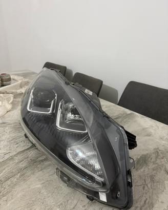 Faro destro Led+Supporto Radiatore Originale KUGA
