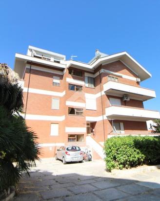 3 LOCALI A FRANCAVILLA AL MARE