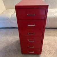 Cassettiera Mendler metallo laccata rossa