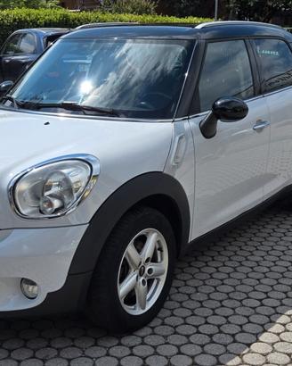 Mini Cooper D Countryman 2.0 Business Automatica