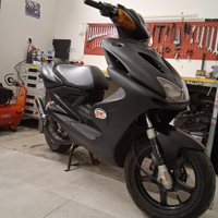 Yamaha aerox 50