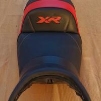 Sella custom per BMW f900xr