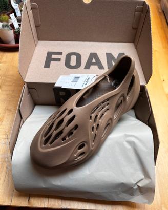 Adidas Yeezy Foam Runner Clay Taupe NUOVE US 9
