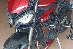 Street Triple RS 2023 in perfette condizioni