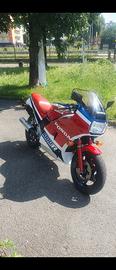 Honda VF 1000 R 