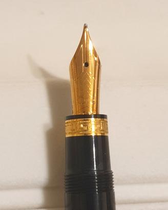 Penna stilografica OMAS Ogiva Black GT – Fountain