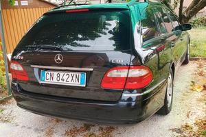 Mercedes 220 cambio manuale 