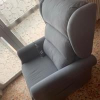 poltrona reclinabile elettrica 