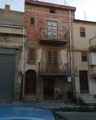 terratetto sito nel comune di Santa Caterina Villa