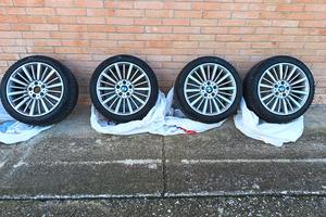 Cerchi e gomme termiche 