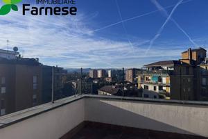 Attico / Mansarda di 120 m² con 4 locali e box aut