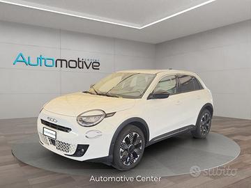 FIAT 600 1.2 Hybrid 100cv La Prima