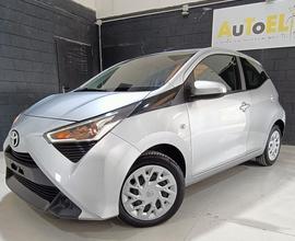 Toyota Aygo Connect 1.0 BZ VVT-i 72 CV 5 porte x-p
