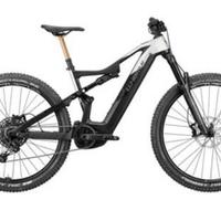 WHISTLE B-RUSH C6.4 750Wh