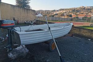 Lancetta 4,10, motore e carrello