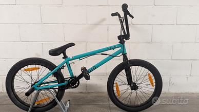 Bicicletta BMX Revo bike Pro FS 20" Freestyle