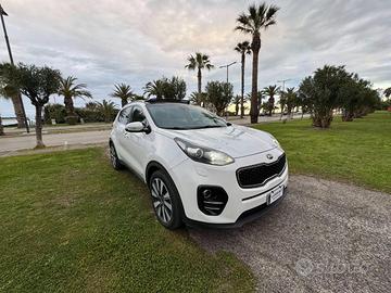 Kia Sportage 2.0 crdi Rebel techno Pack awd 136cv