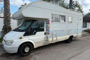 Superbrig 677TC su Ford Gemellato