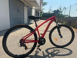 Mountain bike taglia M mai usata (Nuova)