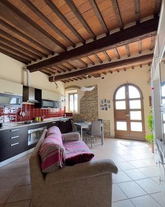 Rosignano marittimo, indipendente, su due livelli